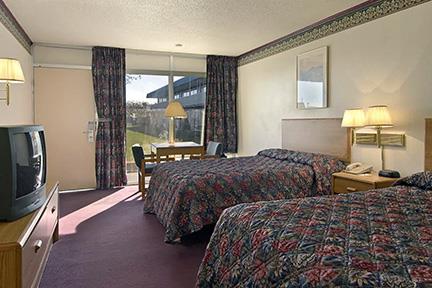 Budget Host Inn and Hotel